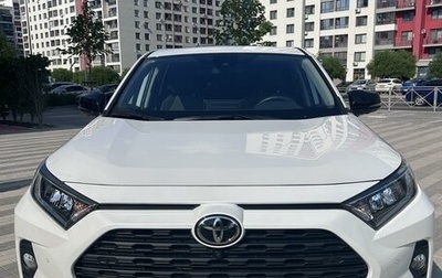 Toyota RAV4, 2022 год, 4 500 000 рублей, 1 фотография