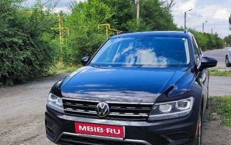 Volkswagen Tiguan II, 2017 год, 2 550 000 рублей, 1 фотография