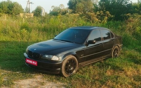 BMW 3 серия, 2000 год, 300 000 рублей, 1 фотография