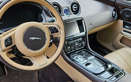 Jaguar XJ IV (X351), 2013 год, 2 550 000 рублей, 13 фотография