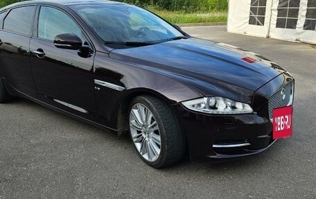 Jaguar XJ IV (X351), 2013 год, 2 550 000 рублей, 2 фотография