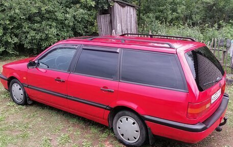 Volkswagen Passat B4, 1995 год, 239 000 рублей, 2 фотография