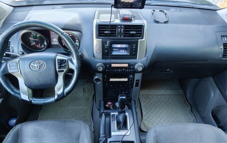 Toyota Land Cruiser Prado 150 рестайлинг 2, 2010 год, 2 199 000 рублей, 9 фотография