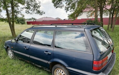 Volkswagen Passat B4, 1995 год, 125 000 рублей, 3 фотография