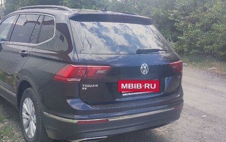 Volkswagen Tiguan II, 2017 год, 2 550 000 рублей, 3 фотография