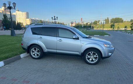 Mitsubishi Outlander III рестайлинг 3, 2008 год, 1 250 000 рублей, 4 фотография