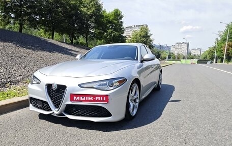 Alfa Romeo Giulia II, 2017 год, 2 700 000 рублей, 1 фотография