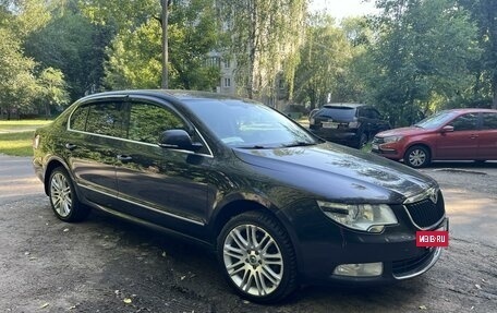 Skoda Superb III рестайлинг, 2012 год, 1 000 000 рублей, 4 фотография