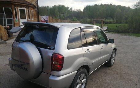 Toyota RAV4, 2005 год, 975 000 рублей, 8 фотография