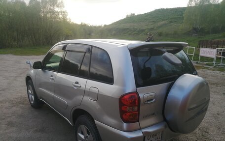 Toyota RAV4, 2005 год, 975 000 рублей, 9 фотография