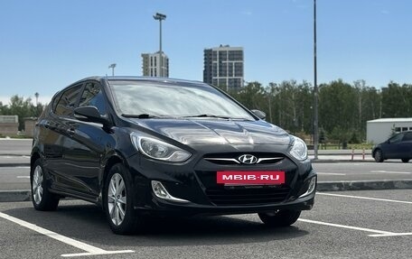 Hyundai Solaris II рестайлинг, 2012 год, 1 089 000 рублей, 2 фотография