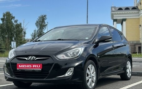 Hyundai Solaris II рестайлинг, 2012 год, 1 089 000 рублей, 4 фотография