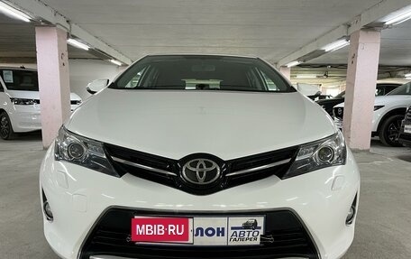 Toyota Auris II, 2013 год, 1 500 000 рублей, 2 фотография