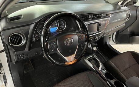 Toyota Auris II, 2013 год, 1 500 000 рублей, 11 фотография