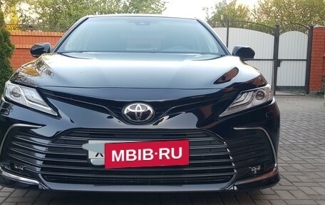 Toyota Camry, 2021 год, 3 755 000 рублей, 3 фотография