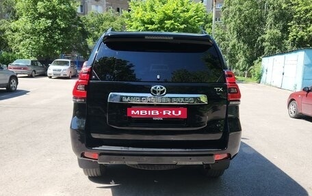 Toyota Land Cruiser Prado 150 рестайлинг 2, 2018 год, 5 150 000 рублей, 5 фотография