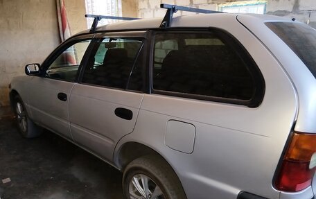 Toyota Corolla, 2001 год, 380 000 рублей, 2 фотография