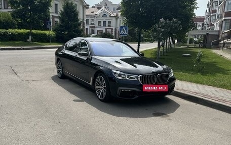 BMW 7 серия, 2017 год, 3 400 000 рублей, 2 фотография