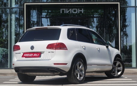 Volkswagen Touareg III, 2012 год, 2 445 000 рублей, 4 фотография