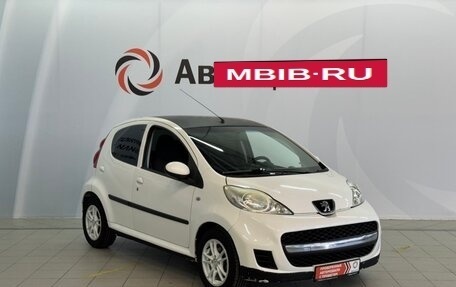 Peugeot 107 I рестайлинг, 2011 год, 545 000 рублей, 3 фотография