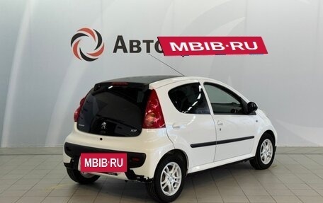 Peugeot 107 I рестайлинг, 2011 год, 545 000 рублей, 5 фотография