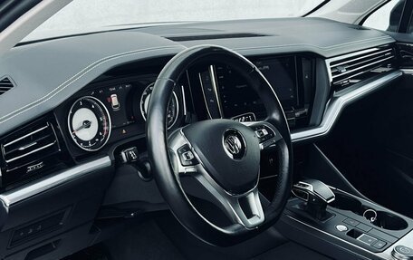 Volkswagen Touareg III, 2018 год, 4 755 000 рублей, 16 фотография