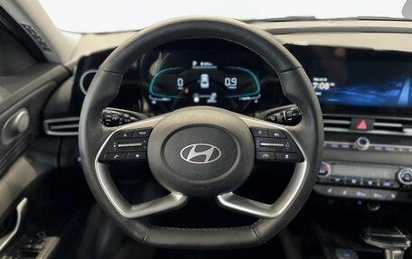 Hyundai Elantra, 2023 год, 2 499 000 рублей, 12 фотография