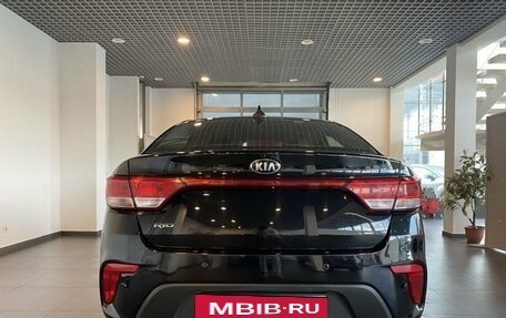 KIA Rio IV, 2018 год, 1 500 000 рублей, 4 фотография