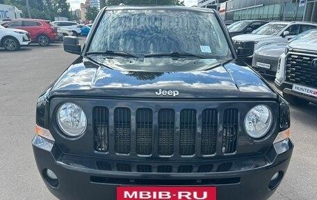 Jeep Liberty (Patriot), 2010 год, 969 000 рублей, 2 фотография