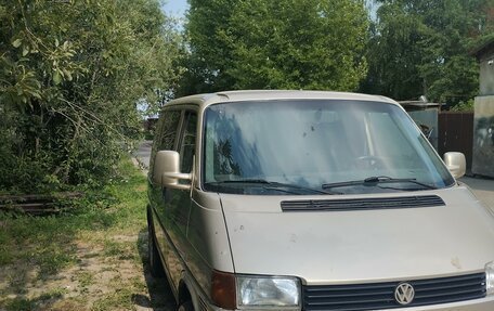 Volkswagen Multivan T4, 1997 год, 800 000 рублей, 2 фотография