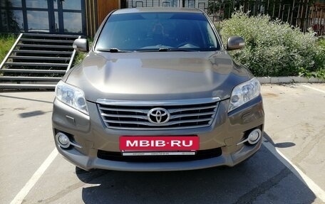 Toyota RAV4, 2011 год, 1 480 000 рублей, 2 фотография