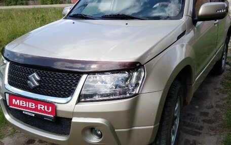 Suzuki Grand Vitara, 2010 год, 950 000 рублей, 3 фотография