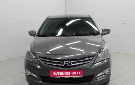 Hyundai Solaris II рестайлинг, 2015 год, 1 120 000 рублей, 2 фотография