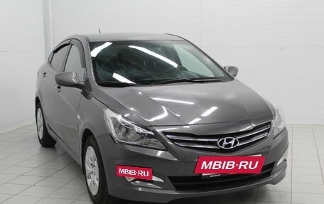 Hyundai Solaris II рестайлинг, 2015 год, 1 120 000 рублей, 3 фотография