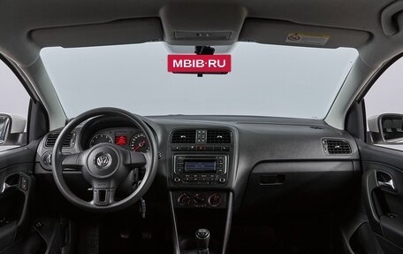 Volkswagen Polo VI (EU Market), 2013 год, 849 000 рублей, 10 фотография