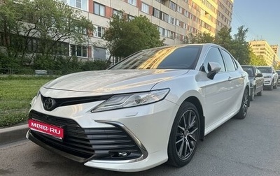 Toyota Camry, 2021 год, 4 400 000 рублей, 1 фотография