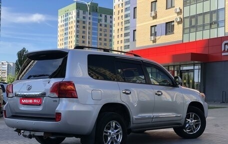 Toyota Land Cruiser 200, 2012 год, 4 185 000 рублей, 10 фотография