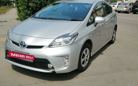 Toyota Prius, 2014 год, 1 248 888 рублей, 2 фотография