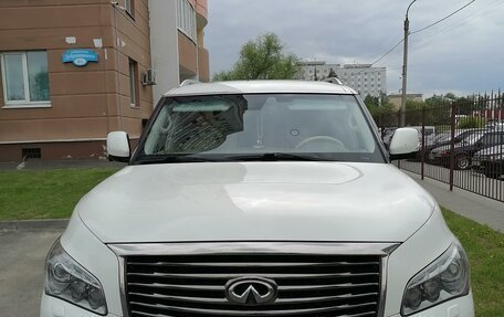 Infiniti QX56, 2012 год, 3 000 100 рублей, 2 фотография