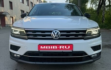 Volkswagen Tiguan II, 2017 год, 2 750 000 рублей, 3 фотография