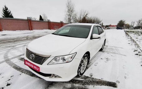 Toyota Camry, 2013 год, 1 750 000 рублей, 3 фотография