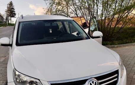 Volkswagen Tiguan I, 2009 год, 1 350 000 рублей, 1 фотография