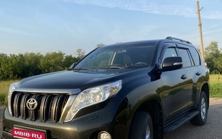 Toyota Land Cruiser Prado 150 рестайлинг 2, 2014 год, 2 999 999 рублей, 1 фотография