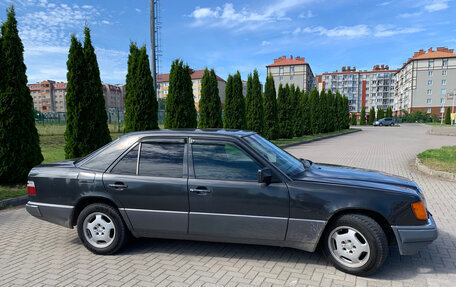 Mercedes-Benz E-Класс, 1993 год, 399 000 рублей, 10 фотография