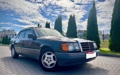 Mercedes-Benz E-Класс, 1993 год, 399 000 рублей, 13 фотография