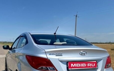 Hyundai Solaris II рестайлинг, 2016 год, 930 000 рублей, 2 фотография