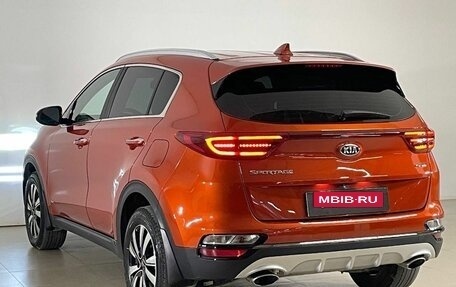 KIA Sportage IV рестайлинг, 2021 год, 2 925 000 рублей, 5 фотография