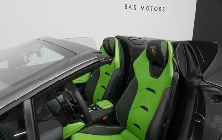 Lamborghini Huracán, 2024 год, 44 079 032 рублей, 11 фотография