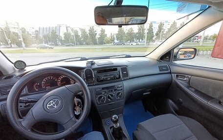 Toyota Corolla, 2003 год, 550 000 рублей, 6 фотография