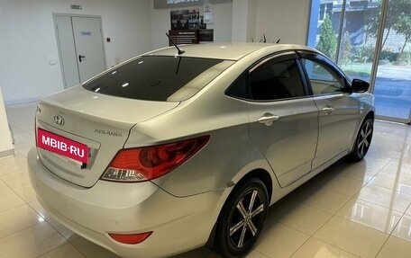 Hyundai Solaris II рестайлинг, 2013 год, 690 000 рублей, 4 фотография